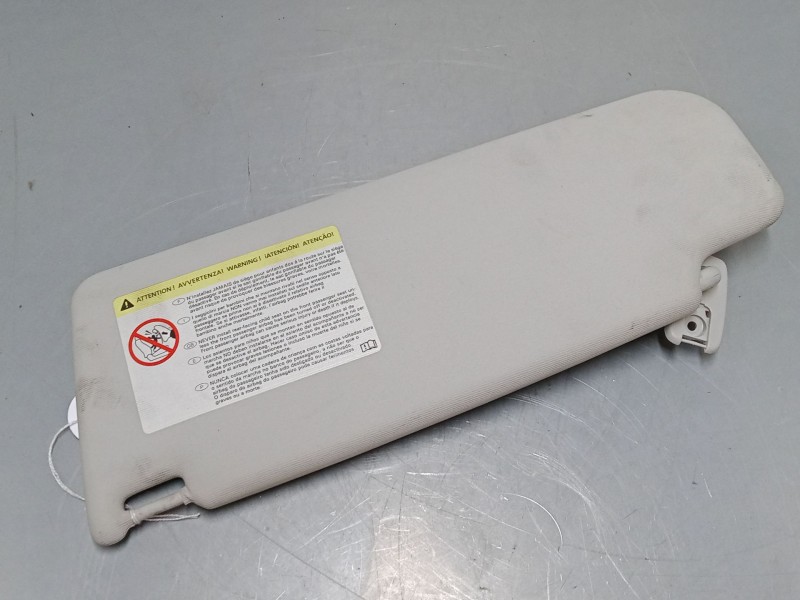 Recambio de parasol derecho para volkswagen passat b6 variant (3c5) 2.0 tdi referencia OEM IAM    Recambio de parasol derecho para volkswagen passat b6 variant (3c5) 2.0 tdi referencia OEM IAM