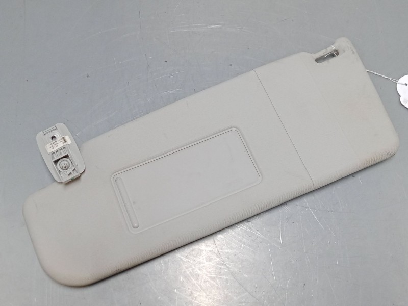 Recambio de parasol izquierdo para volkswagen passat b6 variant (3c5) 2.0 tdi referencia OEM IAM    Recambio de parasol izquierdo para volkswagen passat b6 variant (3c5) 2.0 tdi referencia OEM IAM
