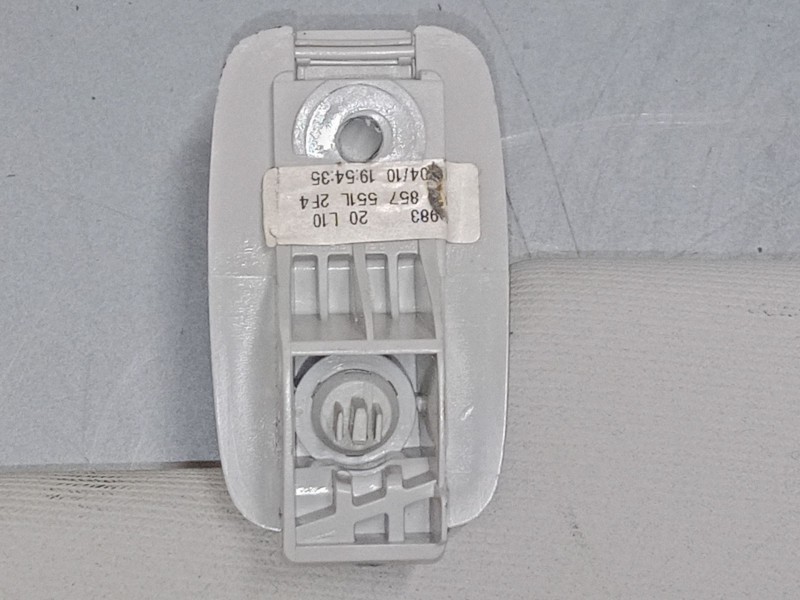 Recambio de parasol izquierdo para volkswagen passat b6 variant (3c5) 2.0 tdi referencia OEM IAM    Recambio de parasol izquierdo para volkswagen passat b6 variant (3c5) 2.0 tdi referencia OEM IAM