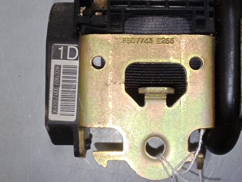 Recambio de cinturon seguridad delantero derecho para peugeot 407 (6d_) 1.6 hdi 110 (6d9hzc, 6d9hyc) referencia OEM IAM   