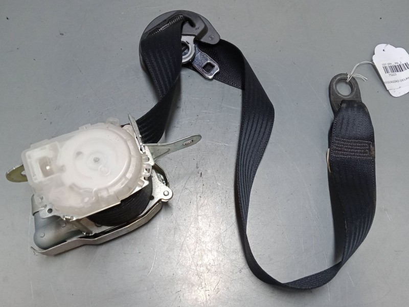 Recambio de cinturon seguridad delantero derecho para peugeot 107 (pm_, pn_) 1.0 referencia OEM IAM    Recambio de cinturon seguridad delantero derecho para peugeot 107 (pm_, pn_) 1.0 referencia OEM IAM
