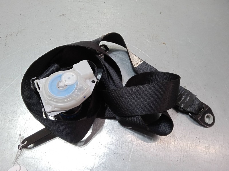 Recambio de cinturon seguridad trasero derecho para toyota avensis (_t25_) 2.4 (azt251_) referencia OEM IAM   
