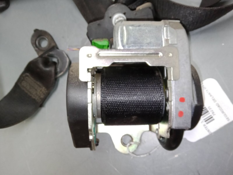 Recambio de cinturon seguridad delantero izquierdo para mercedes-benz sprinter 3,5-t furgoneta (b906) 310 cdi (906.631, 906.633, Recambio de cinturon seguridad delantero izquierdo para mercedes-benz sprinter 3,5-t furgoneta (b906) 310 cdi (906.631, 906.633,