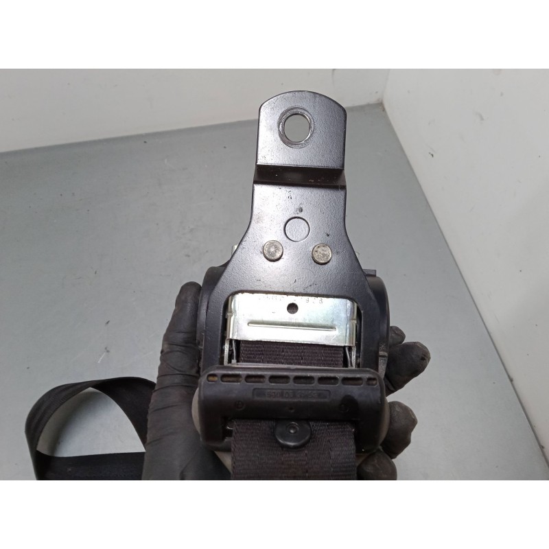 Recambio de cinturon seguridad delantero derecho para nissan cabstar e (tl_, vl_) 105.35, 110.35, 110.45 (tl0) referencia OEM IA Recambio de cinturon seguridad delantero derecho para nissan cabstar e (tl_, vl_) 105.35, 110.35, 110.45 (tl0) referencia OEM IA