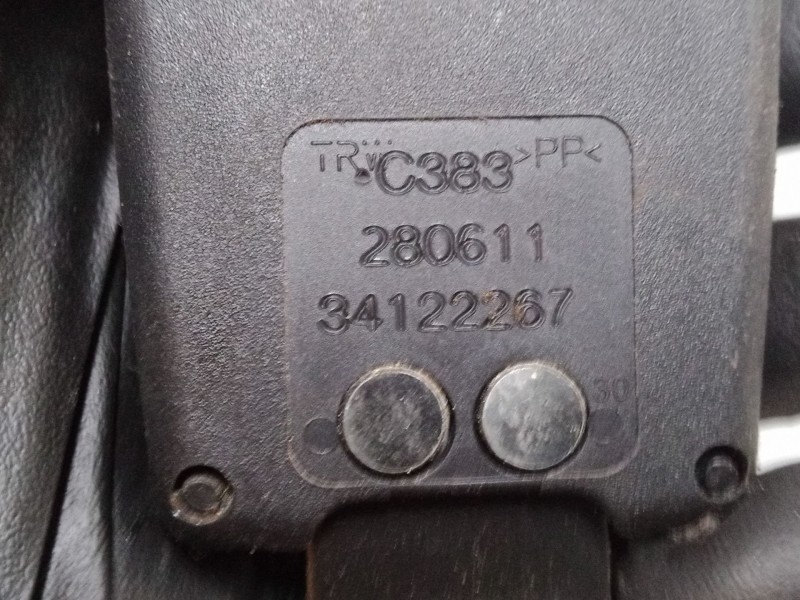 Recambio de anclaje cinturon delantero izquierdo para ford ka (ru8) 1.2 referencia OEM IAM    Recambio de anclaje cinturon delantero izquierdo para ford ka (ru8) 1.2 referencia OEM IAM