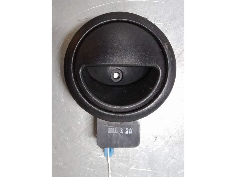 Recambio de maneta interior puerta delantera derecha para daewoo kalos (klas) 1.2 referencia OEM IAM    Recambio de maneta interior puerta delantera derecha para daewoo kalos (klas) 1.2 referencia OEM IAM