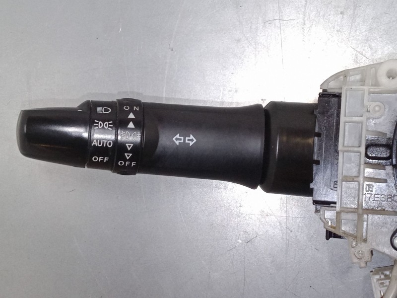 Recambio de mando luces para mitsubishi lancer viii (cy_a, cz_a) 1.5 referencia OEM IAM 8600A324  