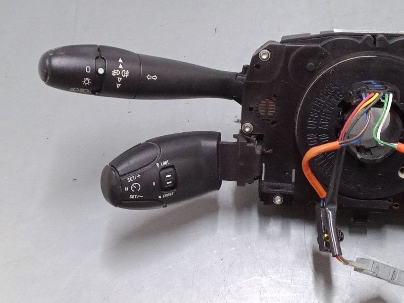 Recambio de mando luces para peugeot 407 (6d_) 1.6 hdi 110 (6d9hzc, 6d9hyc) referencia OEM IAM   