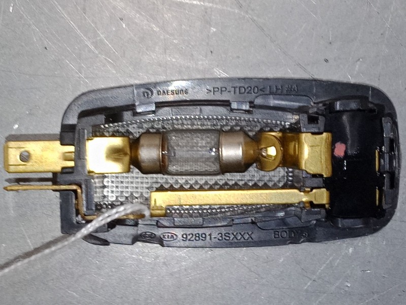 Recambio de luz lateral techo derecha para hyundai i20 ii (gb, ib) 1.2 referencia OEM IAM   