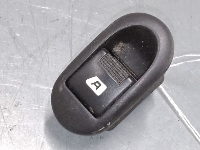 Recambio de mando elevalunas delantero izquierdo para citroën c3 i (fc_, fn_) 1.1 i referencia OEM IAM 96401469T   Recambio de mando elevalunas delantero izquierdo para citroën c3 i (fc_, fn_) 1.1 i referencia OEM IAM 96401469T