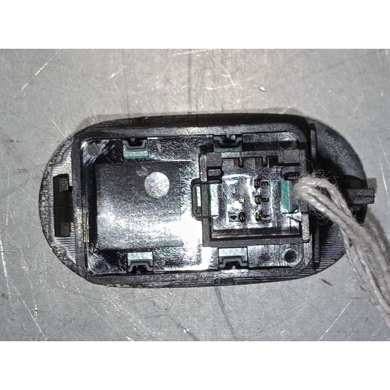 Recambio de mando elevalunas delantero izquierdo para citroën c3 i (fc_, fn_) 1.1 i referencia OEM IAM 96401469T  