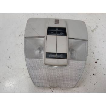 LUZ INTERIOR DELANTERA A1698208401 