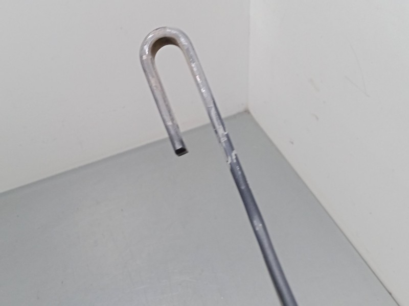 Recambio de brazo limpia delantero derecho para peugeot 307 (3a/c) 2.0 hdi 90 referencia OEM IAM    Recambio de brazo limpia delantero derecho para peugeot 307 (3a/c) 2.0 hdi 90 referencia OEM IAM