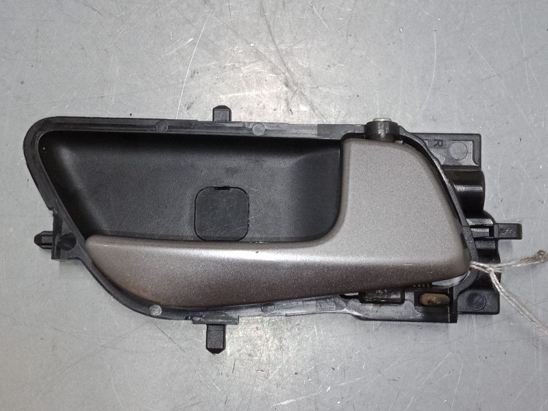 Recambio de maneta interior puerta delantera derecha para hyundai i20 ii (gb, ib) 1.2 referencia OEM IAM   