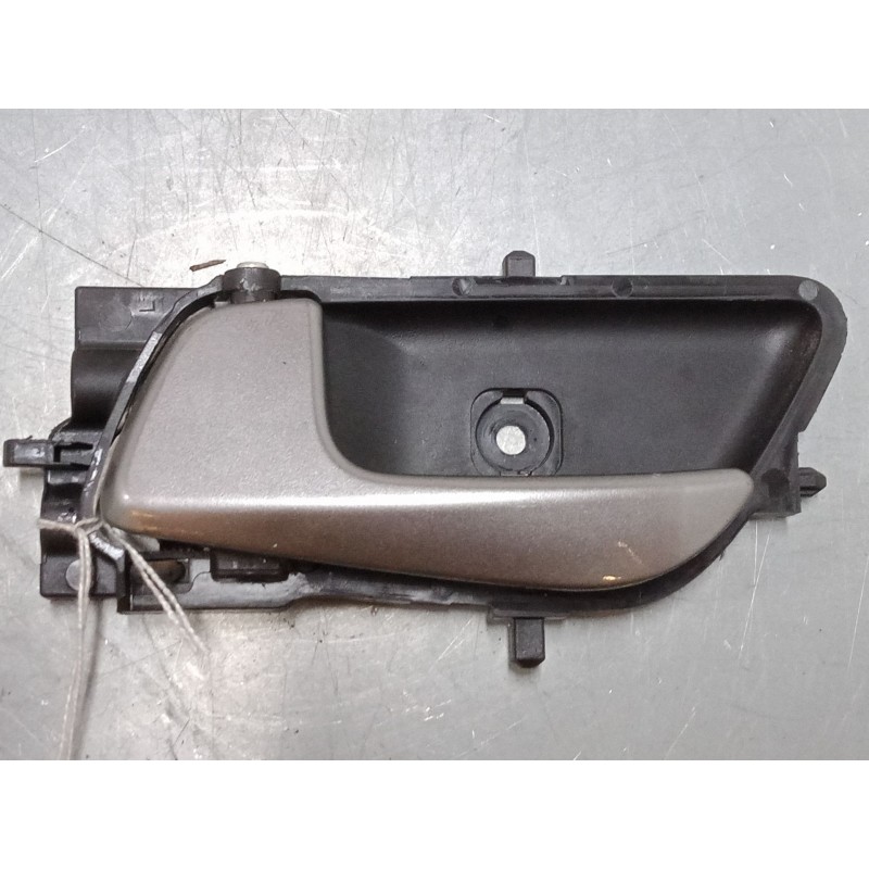 Recambio de maneta interior puerta delantera izquierda para hyundai i20 ii (gb, ib) 1.2 referencia OEM IAM   