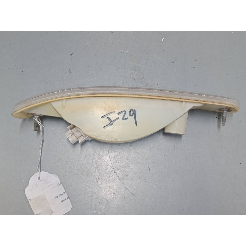 Recambio de intermitente delantero izquierdo para iveco stralis ad 260 s 36 y/ps euro5 ad260s36y ps referencia OEM IAM   