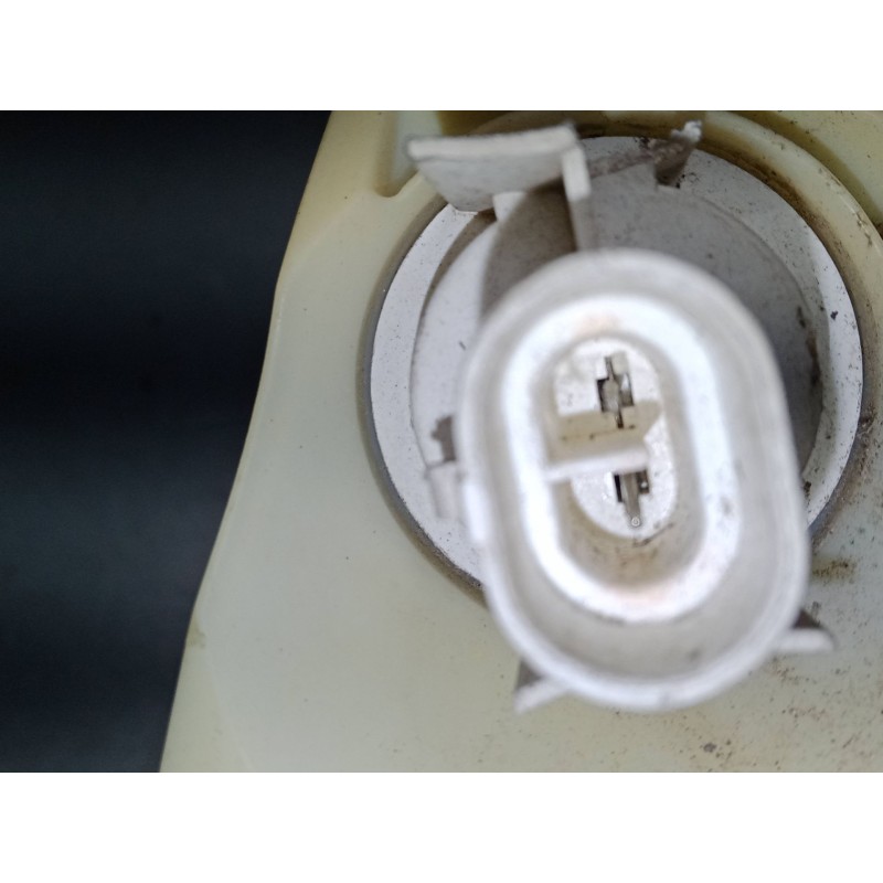 Recambio de intermitente delantero izquierdo para iveco stralis ad 260 s 36 y/ps euro5 ad260s36y ps referencia OEM IAM   