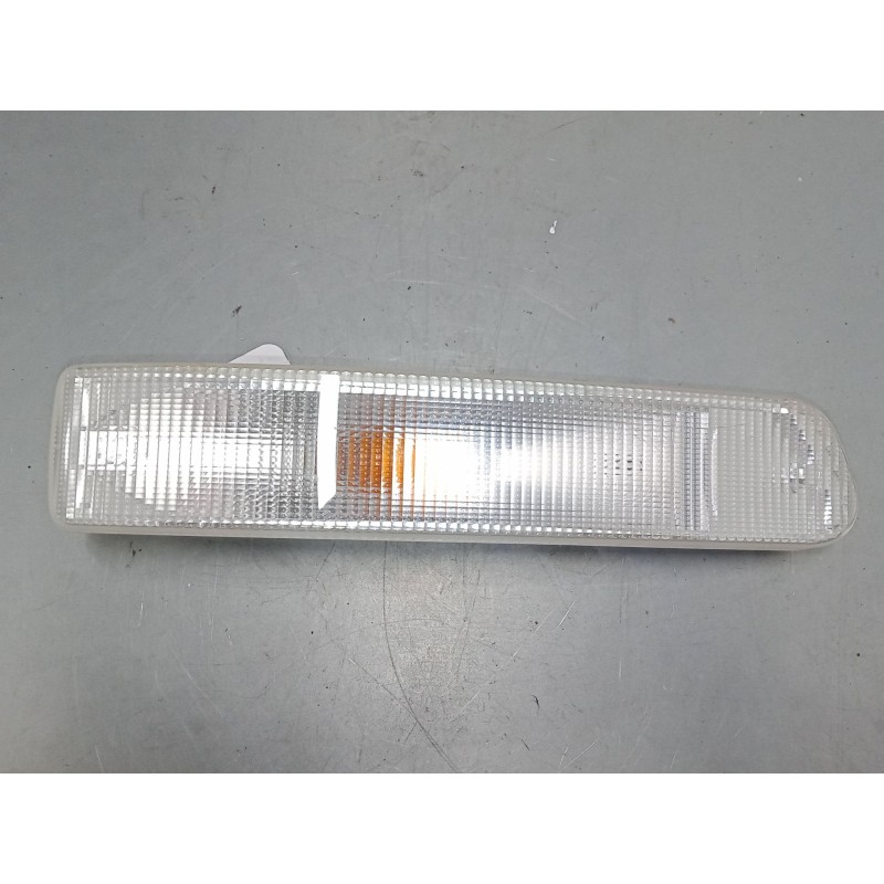Recambio de intermitente delantero derecho para iveco stralis ad 260 s 36 y/ps euro5 ad260s36y ps referencia OEM IAM   