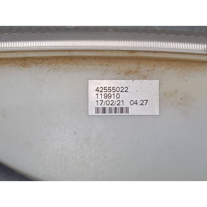 Recambio de intermitente delantero derecho para iveco stralis ad 260 s 36 y/ps euro5 ad260s36y ps referencia OEM IAM    Recambio de intermitente delantero derecho para iveco stralis ad 260 s 36 y/ps euro5 ad260s36y ps referencia OEM IAM