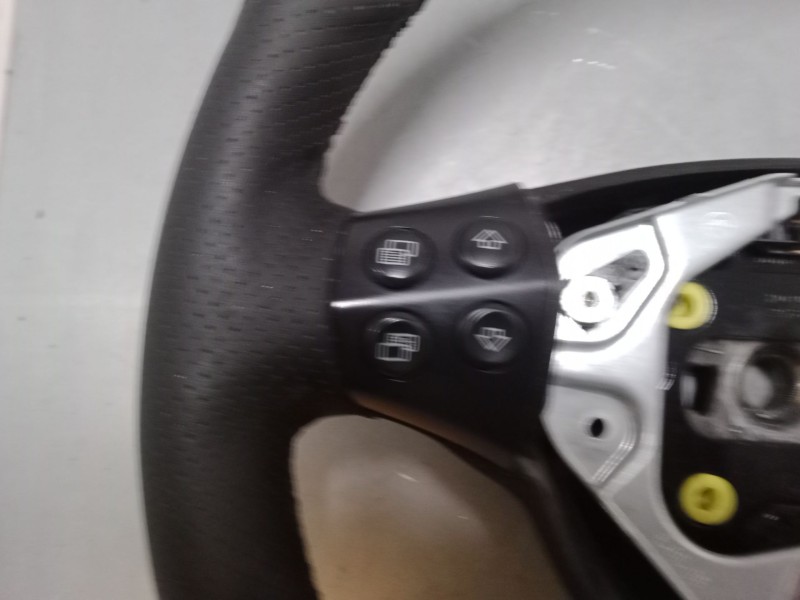 Recambio de volante para mercedes-benz clase a (w169) a 180 cdi (169.007, 169.307) referencia OEM IAM    Recambio de volante para mercedes-benz clase a (w169) a 180 cdi (169.007, 169.307) referencia OEM IAM