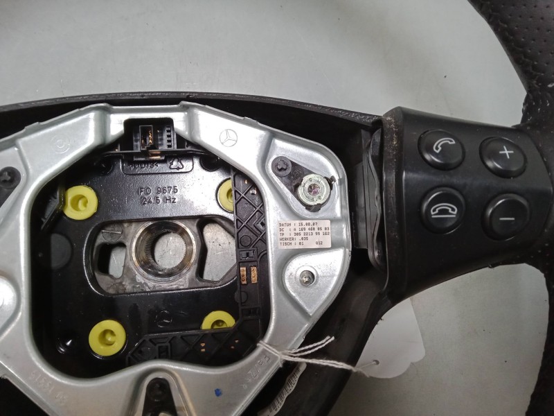 Recambio de volante para mercedes-benz clase a (w169) a 180 cdi (169.007, 169.307) referencia OEM IAM    Recambio de volante para mercedes-benz clase a (w169) a 180 cdi (169.007, 169.307) referencia OEM IAM