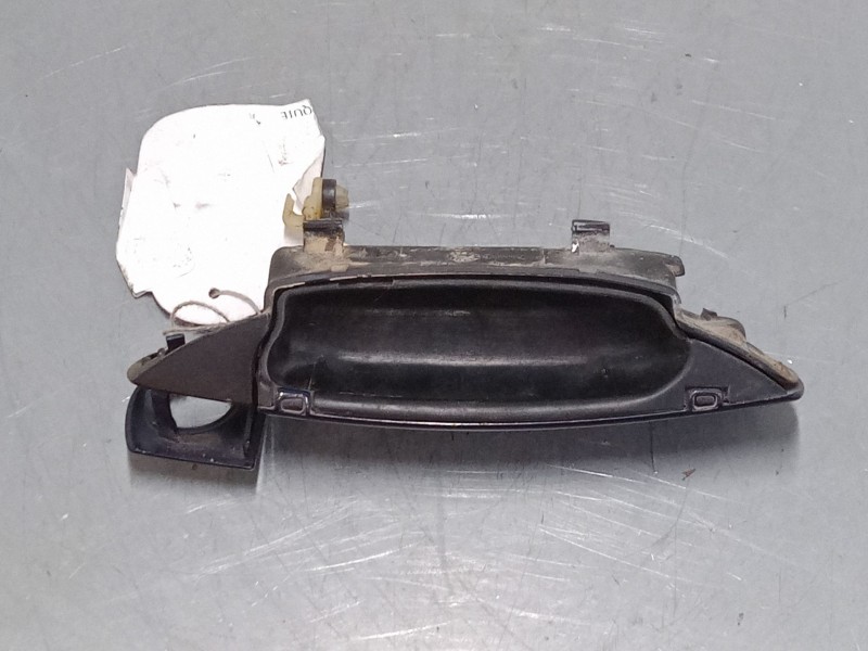 Recambio de maneta exterior puerta delantera izquierda para audi a4 b6 (8e2) 2.0 referencia OEM IAM    Recambio de maneta exterior puerta delantera izquierda para audi a4 b6 (8e2) 2.0 referencia OEM IAM