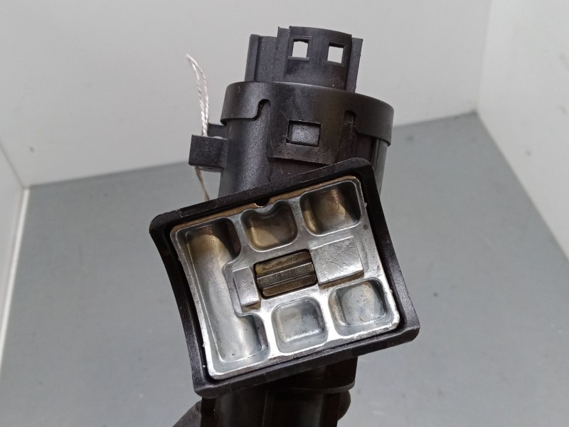 Recambio de clausor para fiat stilo van (192_) 1.9 jtd (192dxe1a) referencia OEM IAM 61001500   Recambio de clausor para fiat stilo van (192_) 1.9 jtd (192dxe1a) referencia OEM IAM 61001500