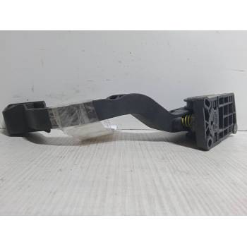 PEDAL ACELERADOR 