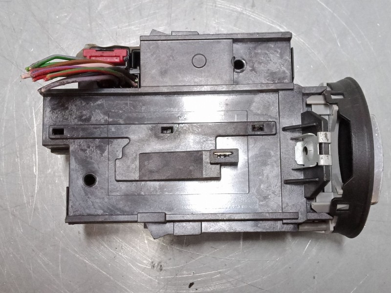 Recambio de clausor para volkswagen passat b6 variant (3c5) 2.0 tdi referencia OEM IAM 3C0905843Q   Recambio de clausor para volkswagen passat b6 variant (3c5) 2.0 tdi referencia OEM IAM 3C0905843Q