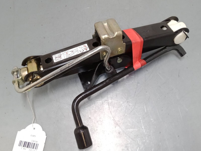 Recambio de gato para citroën c3 i (fc_, fn_) 1.1 i referencia OEM IAM    Recambio de gato para citroën c3 i (fc_, fn_) 1.1 i referencia OEM IAM