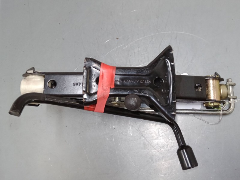 Recambio de gato para citroën c3 i (fc_, fn_) 1.1 i referencia OEM IAM    Recambio de gato para citroën c3 i (fc_, fn_) 1.1 i referencia OEM IAM