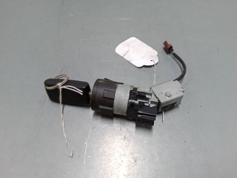 Recambio de clausor para citroën c4 picasso i monospace (ud_) 1.8 i 16v referencia OEM IAM   