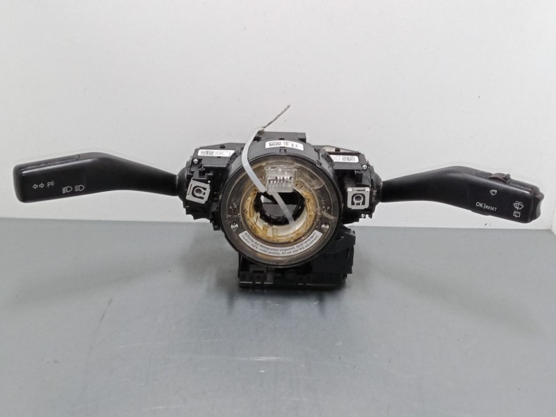 Recambio de mando luces para seat leon (1p1) 1.9 tdi referencia OEM IAM    Recambio de mando luces para seat leon (1p1) 1.9 tdi referencia OEM IAM