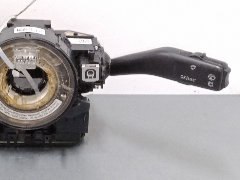 Recambio de mando luces para seat leon (1p1) 1.9 tdi referencia OEM IAM    Recambio de mando luces para seat leon (1p1) 1.9 tdi referencia OEM IAM