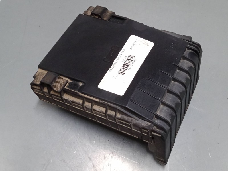 Recambio de caja reles / fusibles para seat leon (1p1) 1.9 tdi referencia OEM IAM 1K0937125A   Recambio de caja reles / fusibles para seat leon (1p1) 1.9 tdi referencia OEM IAM 1K0937125A