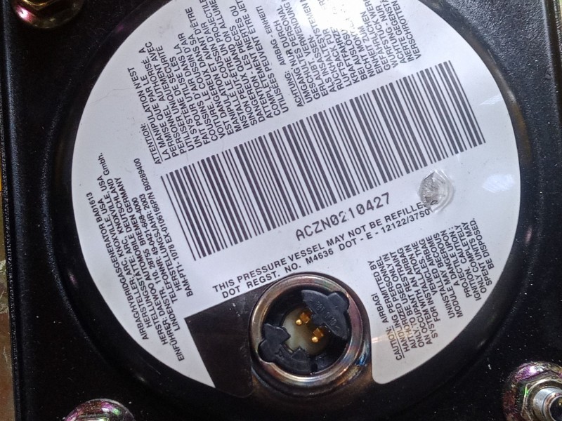 Recambio de airbag volante para daewoo kalos (klas) 1.2 referencia OEM IAM    Recambio de airbag volante para daewoo kalos (klas) 1.2 referencia OEM IAM