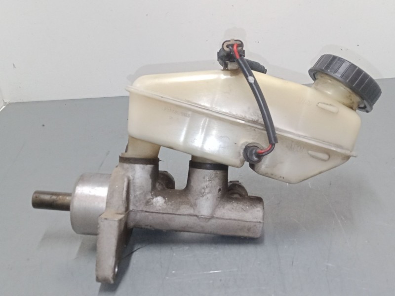 Recambio de bomba freno para chevrolet aveo / kalos hatchback (t200) 1.2 referencia OEM IAM    Recambio de bomba freno para chevrolet aveo / kalos hatchback (t200) 1.2 referencia OEM IAM