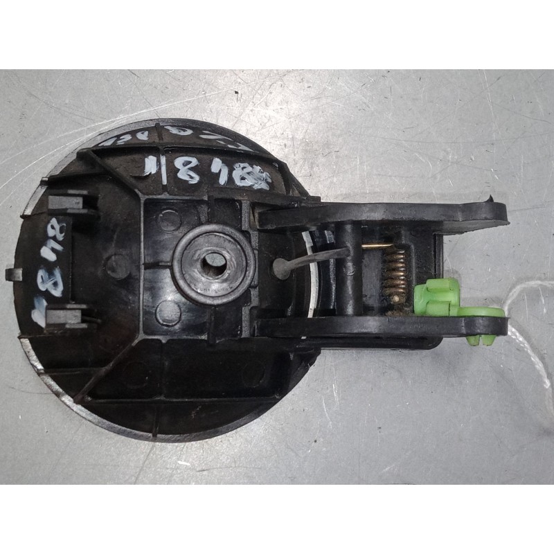 Recambio de maneta interior puerta delantera izquierda para chevrolet aveo / kalos hatchback (t200) 1.2 referencia OEM IAM   