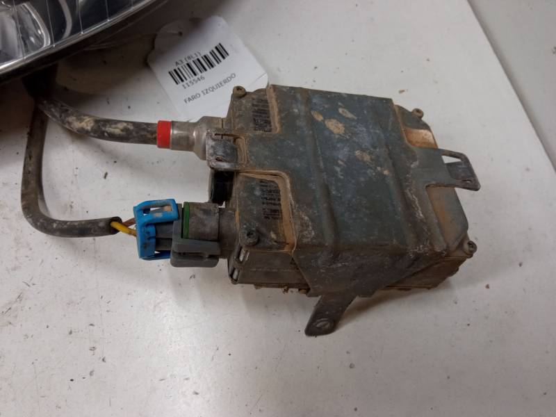 FARO IZQUIERDO XENON 