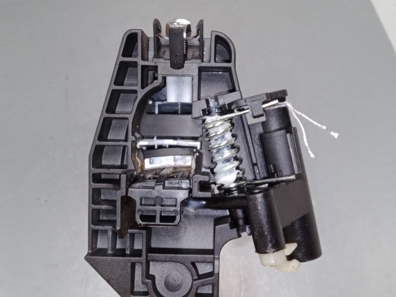 Recambio de maneta exterior puerta trasera izquierda para hyundai i20 ii (gb, ib) 1.2 referencia OEM IAM   