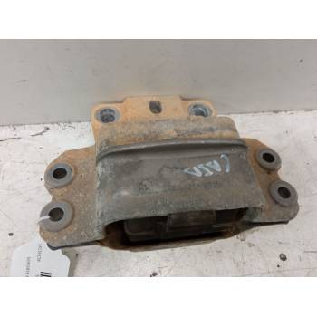 SOPORTE MOTOR IZQUIERDO 