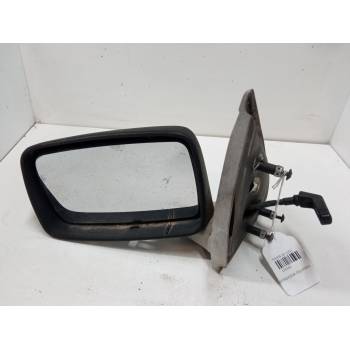 RETROVISOR IZQUIERDO 