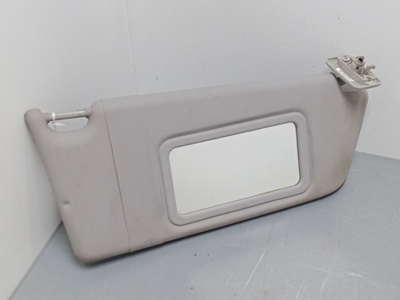 Recambio de parasol derecho para opel astra h (a04) 1.7 cdti (l48) referencia OEM IAM    Recambio de parasol derecho para opel astra h (a04) 1.7 cdti (l48) referencia OEM IAM