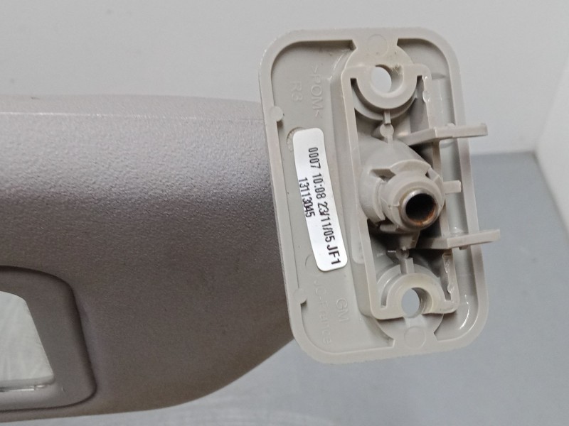 Recambio de parasol derecho para opel astra h (a04) 1.7 cdti (l48) referencia OEM IAM    Recambio de parasol derecho para opel astra h (a04) 1.7 cdti (l48) referencia OEM IAM