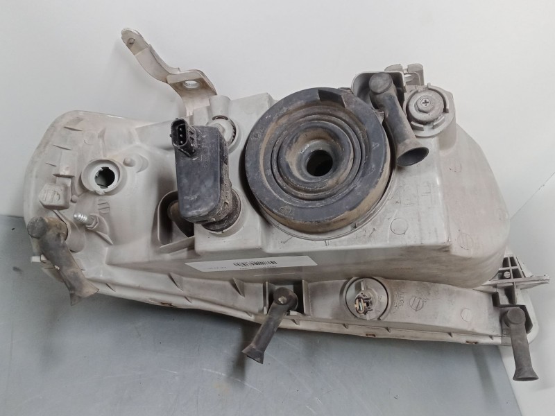 Recambio de faro izquierdo para daewoo kalos (klas) 1.2 referencia OEM IAM   