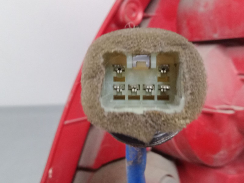 Recambio de piloto trasero derecho para chevrolet aveo / kalos hatchback (t200) 1.2 referencia OEM IAM   