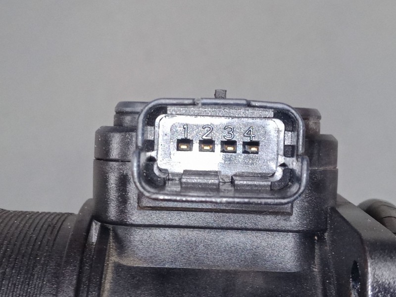 Recambio de caudalimetro para peugeot 307 cc (3b) 2.0 hdi 135 referencia OEM IAM 9645948780  