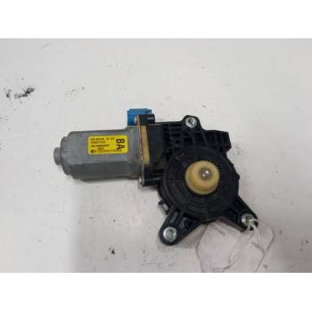 MOTOR ELEVALUNA DELANTERO IZQUIERDO 