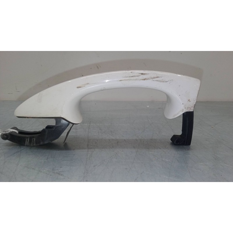 Recambio de maneta exterior puerta delantera izquierda para skoda superb iii station wagon (3v5) 2.0 tdi referencia OEM IAM   