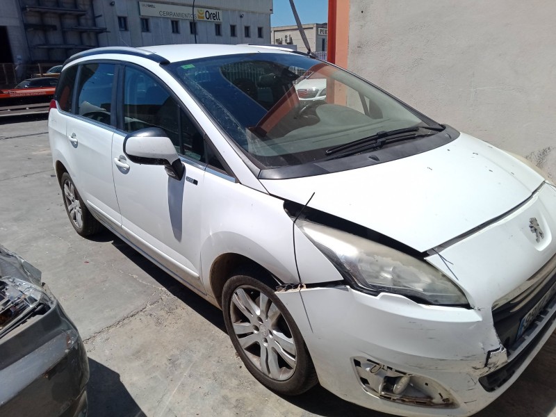 peugeot 5008 (0u_, 0e_) del año 2014